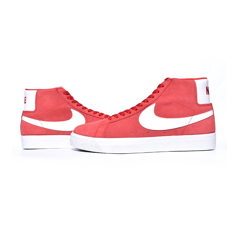 日本未発売 NIKE SB ZOOM BLAZER MID 