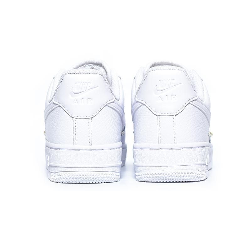 NIKE WMNS AIR FORCE 1 '07 SE 