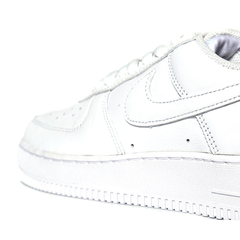 NIKE AIR FORCE 1 LOW RETRO Since 1982. 