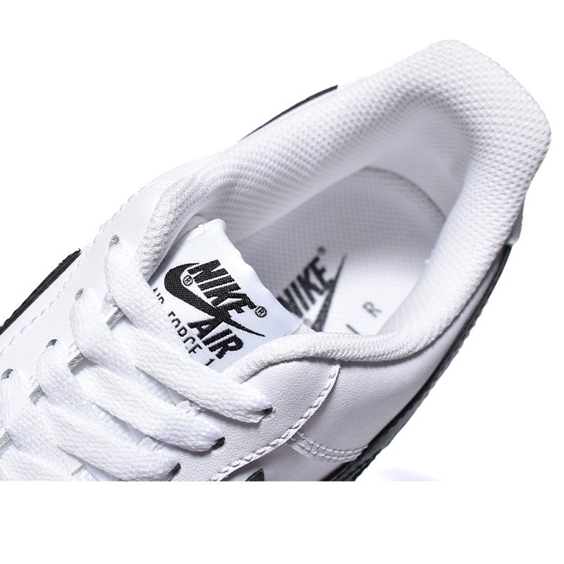 日本未発売 NIKE AIR FORCE 1 '07 FM ”CUT OUT SWOOSH”ナイキ エア