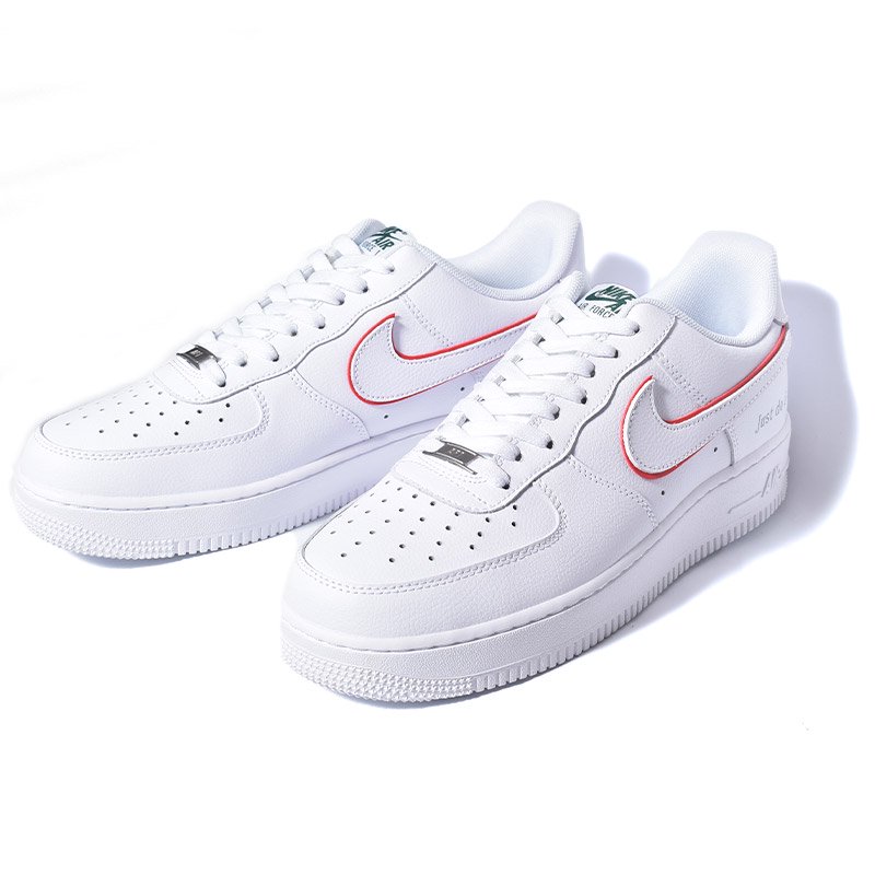 日本未発売 NIKE AIR FORCE 1 '07 