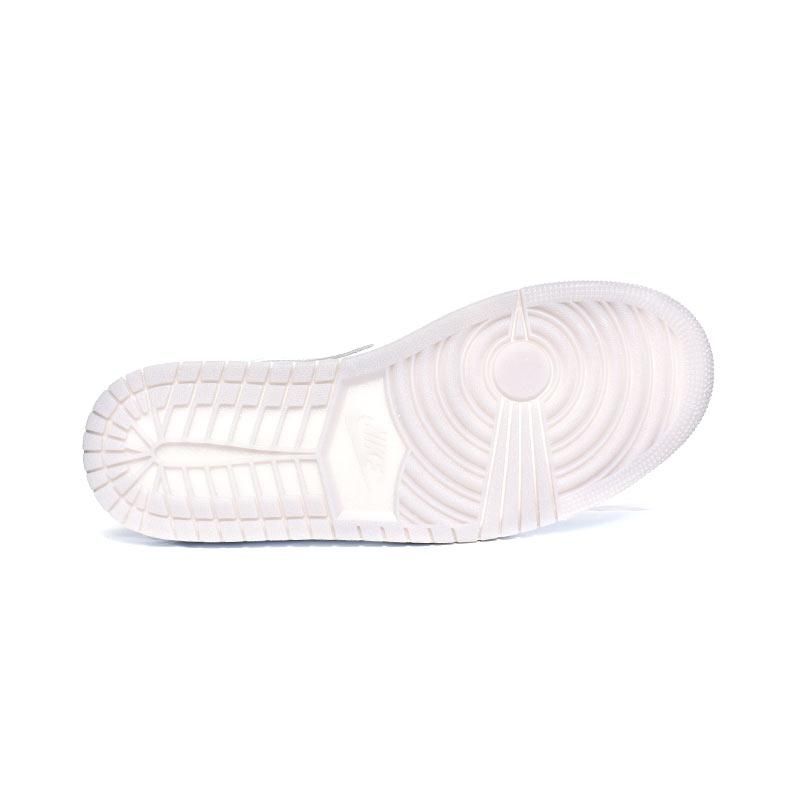 NIKE AIR JORDAN 1 MID SE 