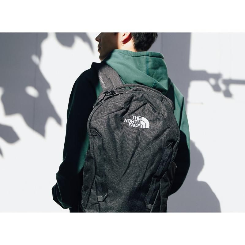 THE NORTH FACE VAULT BACKPACK ザ ノースフェイス ヴォルト バックパック リュックサック ( 黒 ブラック バッグ 鞄 NF0A3VY2JK3 NF0A3VY24H0 )