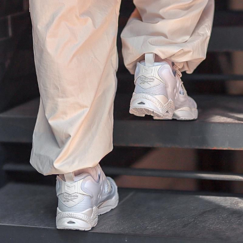 REEBOK INSTAPUMP FURY 95 WHITE GRAY ꡼ܥå 󥹥 ݥץե塼꡼ ˡ (  졼  ǥ  GX9432 )