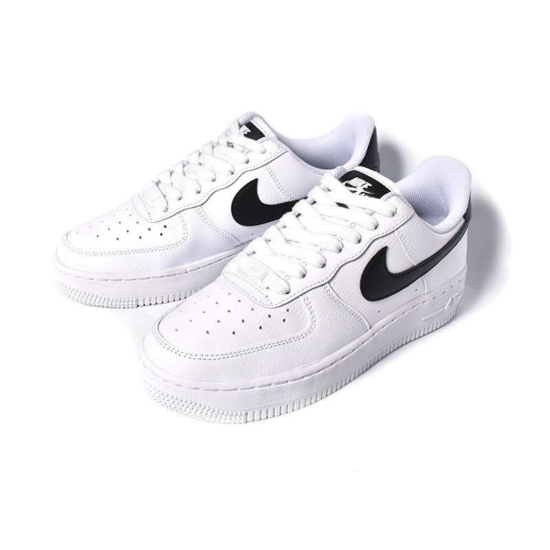 NIKE WMNS AIR FORCE 1 '07 
