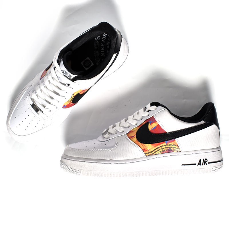 日本未発売 NIKE AIR FORCE 1 '07 LV8 