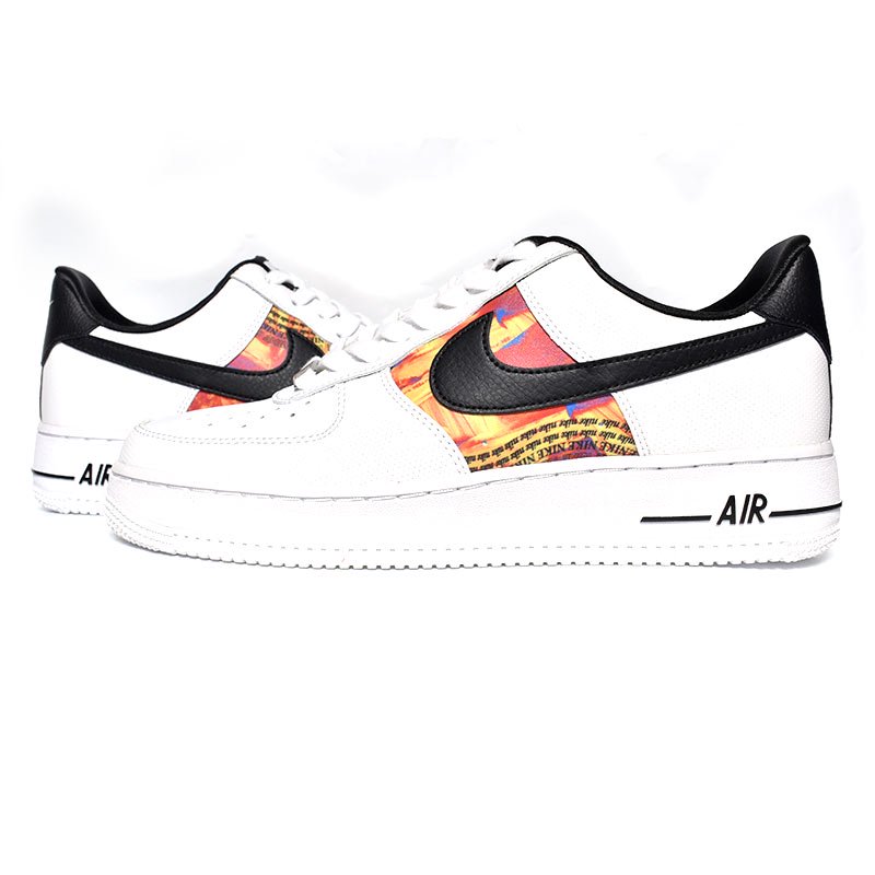 日本未発売 NIKE AIR FORCE 1 '07 LV8 