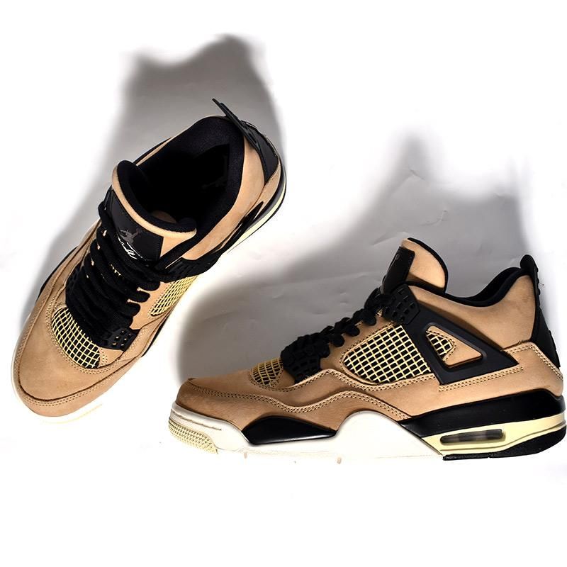 NIKE WMNS AIR JORDAN 4 RETRO 