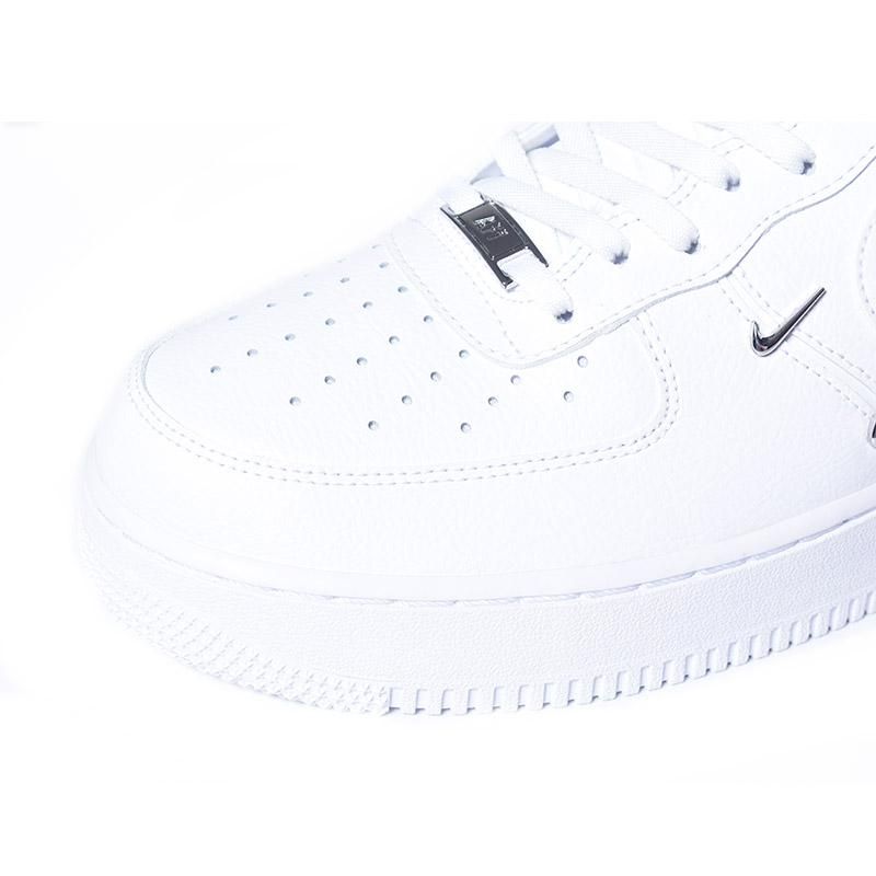 NIKE WMNS AIR FORCE 1 '07 LX “MINI CHROME SWOOSHES” WHITE ナイキ