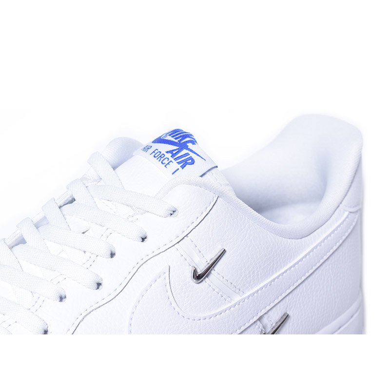 NIKE WMNS AIR FORCE 1 '07 LX “MINI CHROME SWOOSHES” WHITE ナイキ