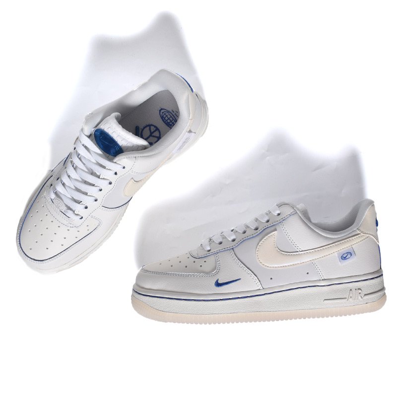 日本未発売 NIKE WMNS AIR FORCE 1 '07 LX 