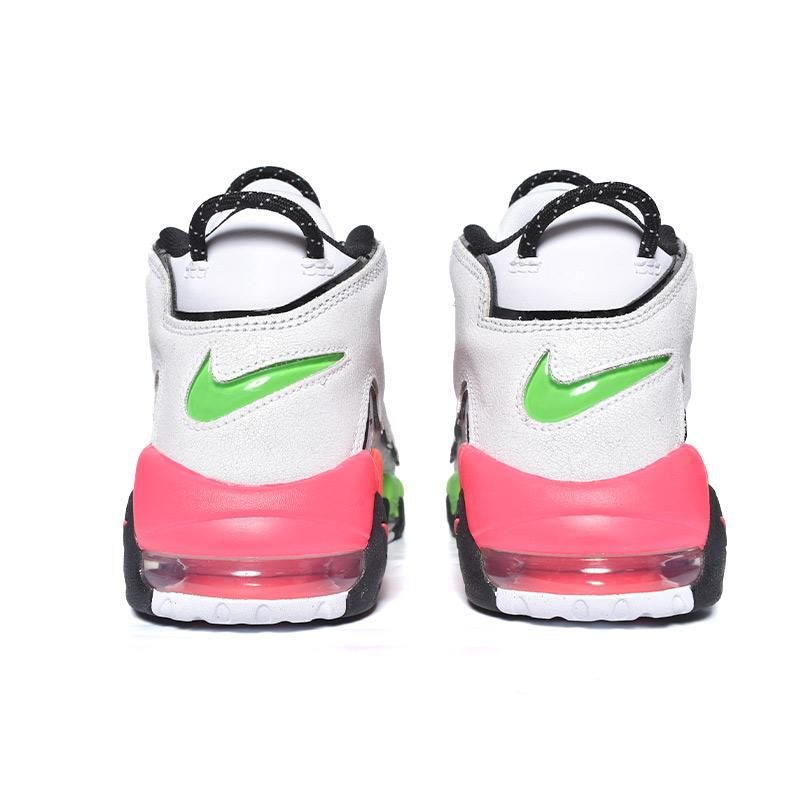 日本未発売 NIKE AIR MORE UPTEMPO '96 