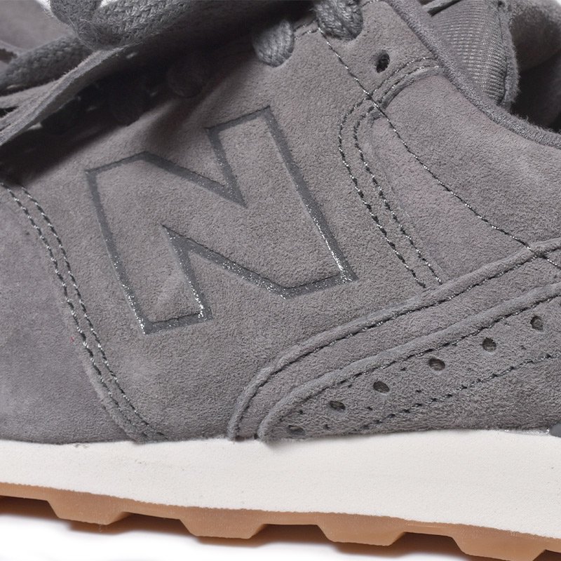 NEW BALANCE WL996PC2 GRAY × WHITE ニューバランス スニーカー ( グレー 灰色 レディース ウィメンズ タッセル  スエード ) - 海外限定 日本未発売 希少モデル スニーカー ショップ シューズ 大阪 北堀江 プレシャスプレイス【 IMPORT SHOES &  CLOTHES SHOP PRECIOUS