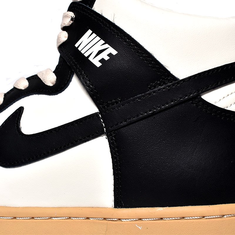 NIKE ダンクハイヴィンテージパンダBlack and White23.5cm