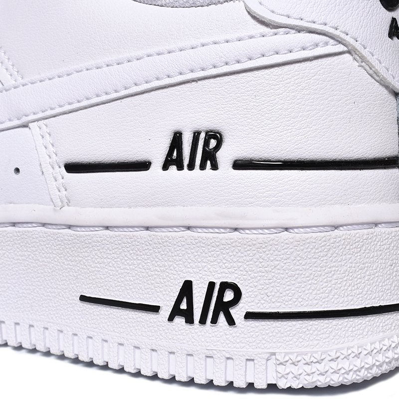 日本未発売 NIKE AIR FORCE 1 '07 LV8 3 GS 