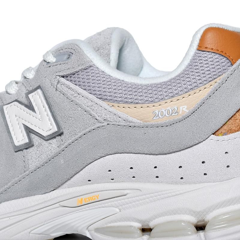 NEW BALANCE M2002RSB 