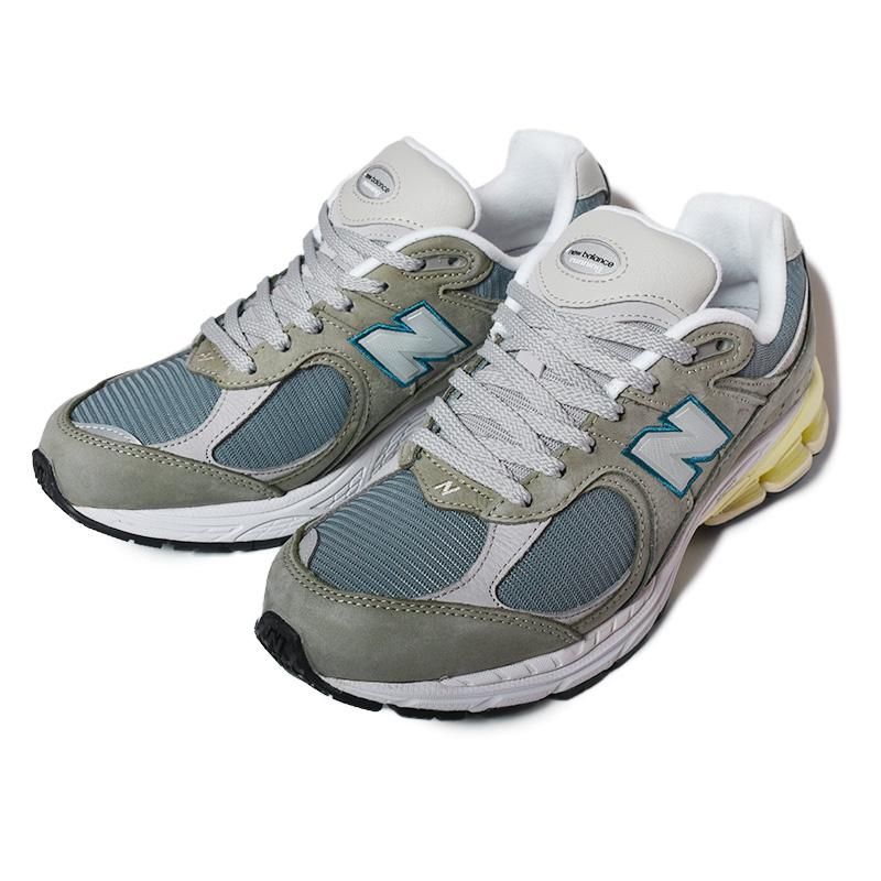 NEW BALANCE M2002RNA 