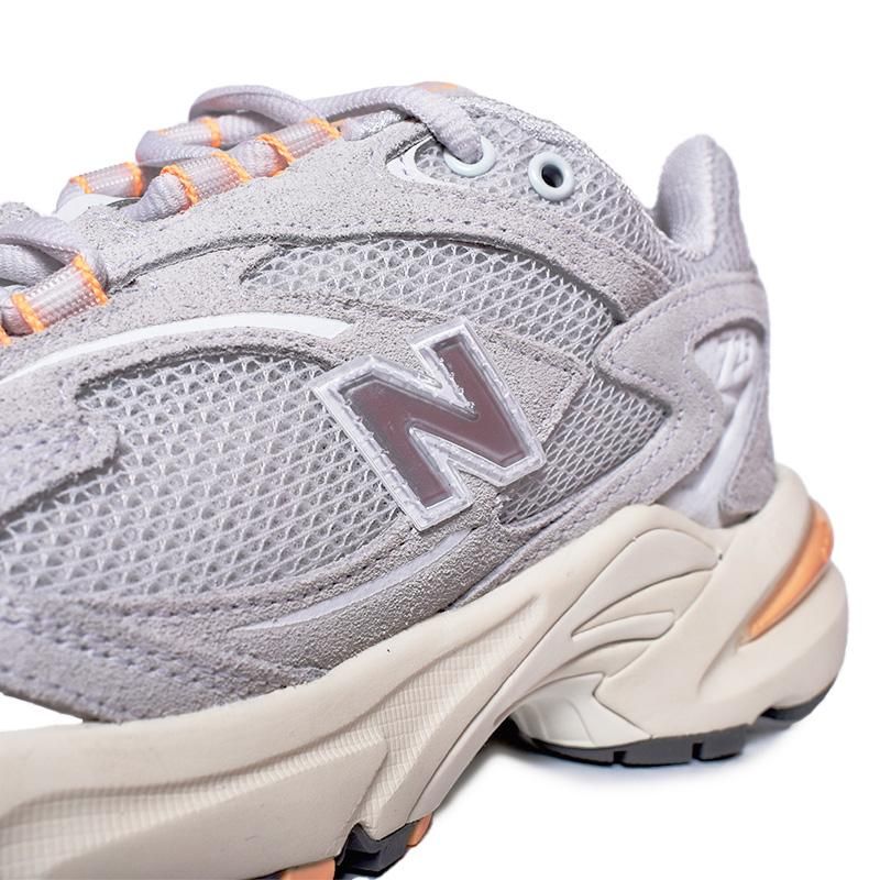 NEW BALANCE ML725I 