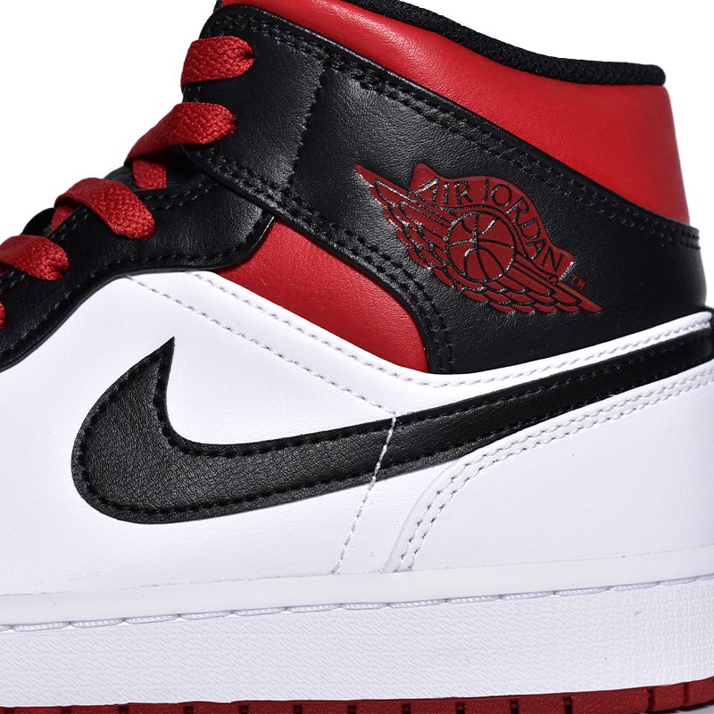 Air jordan outlet red toe