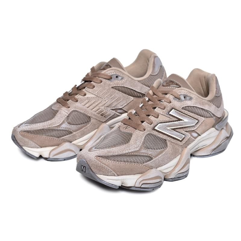 New Balance 2024年春夏再入荷♪ ニューバランス WL996HR2