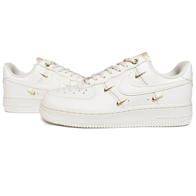 海外限定 NIKE WMNS AIR FORCE 1 '07 LX SAIL GOLD ナイキ ウィメンズ エアフォース スニーカー 日本未発売  白 ホワイト レディース FV3654-111 - 海外限定 日本未発売 希少モデル スニーカー ショップ シューズ 大阪 北堀江  プレシャスプレイス【 IMPORT SHOES u0026