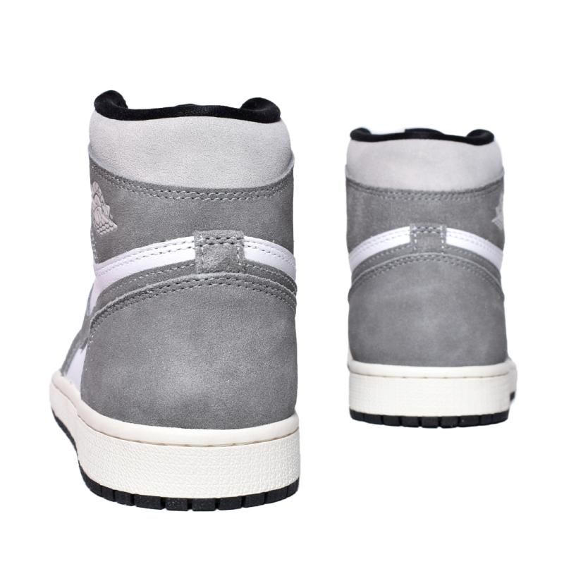 NIKE AIR JORDAN 1 RETRO HIGH OG 