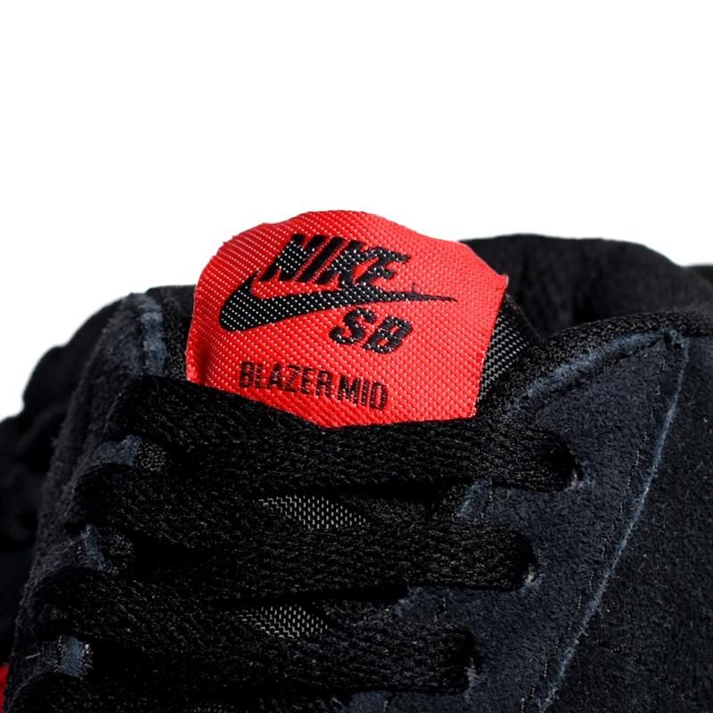 海外限定 NIKE SB ZOOM BLAZER MID 