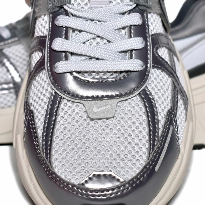 NIKE W V2K RUN 