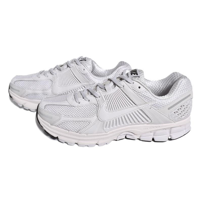 NIKE ZOOM VOMERO 5 SP 