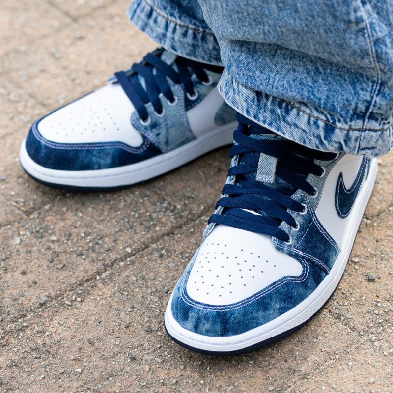 海外限定 NIKE AIR JORDAN 1 LOW SE 