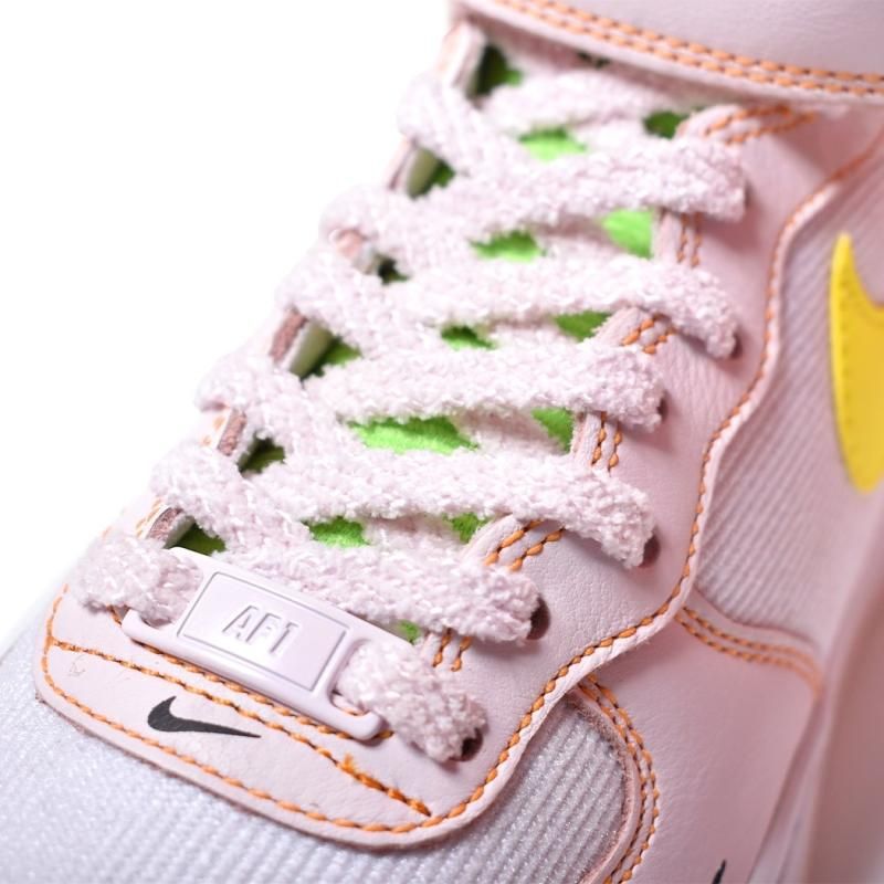 海外限定 NIKE WMNS AIR FORCE 1 '07 MID 海外限定 NIKE WMNS AIR FORCE 1 '07 MID