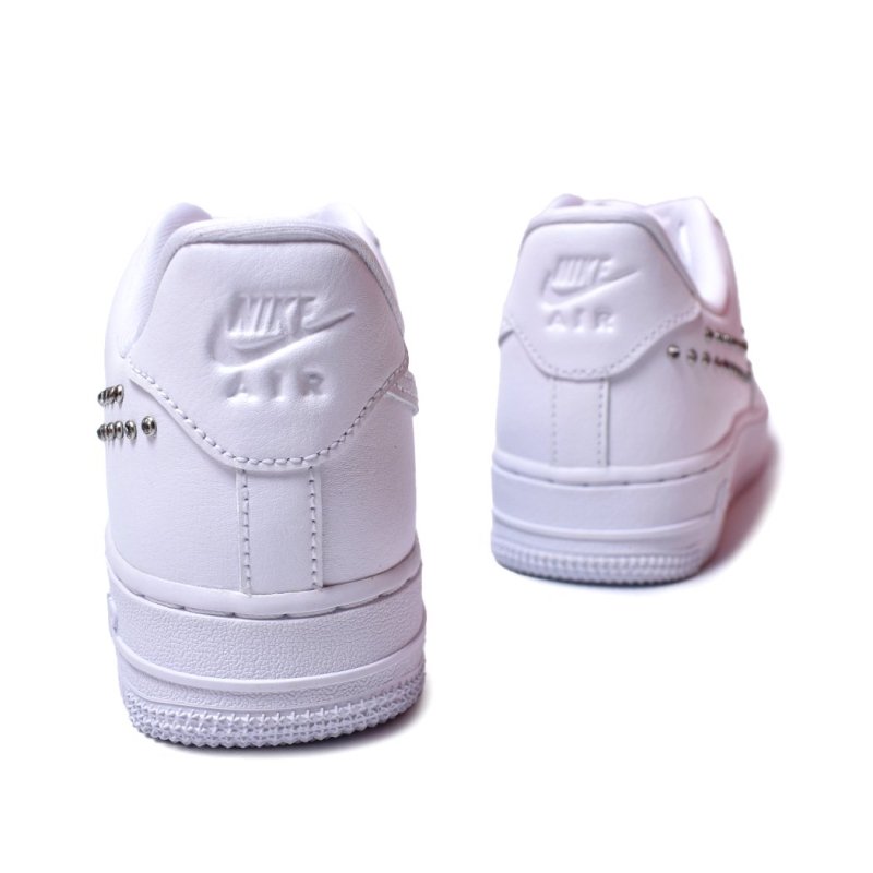 海外限定 NIKE WMNS AIR FORCE 1 '07 