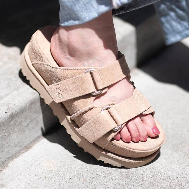 UGG W GOLDENSTAR HI SLIDE SANDAL 