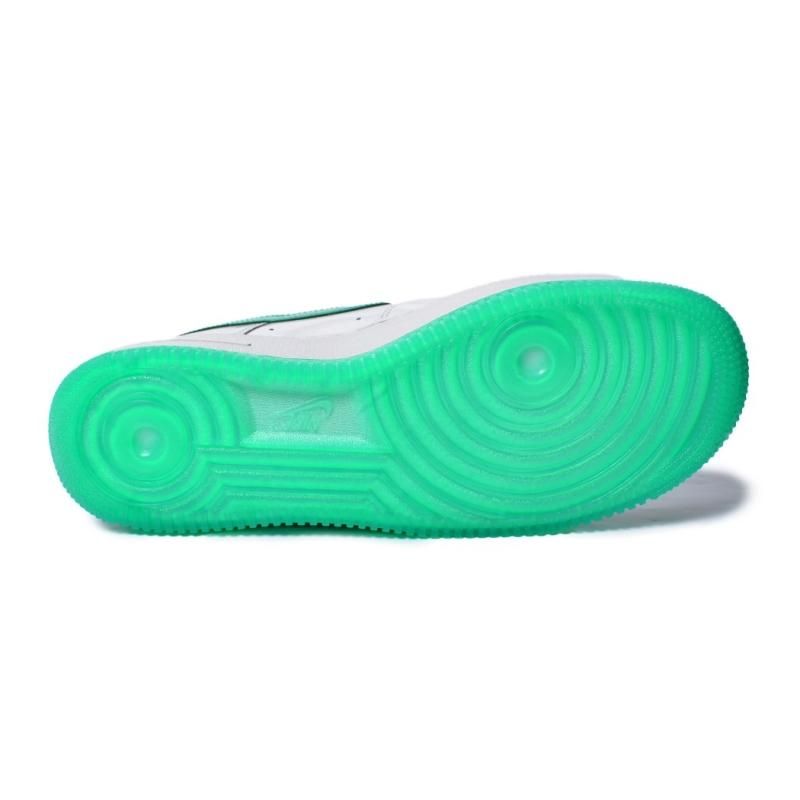 NIKE AIR FORCE 1 '07 PRM 