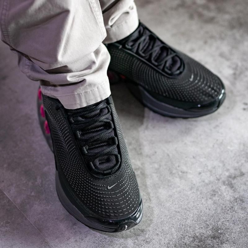 NIKE AIR MAX DN 