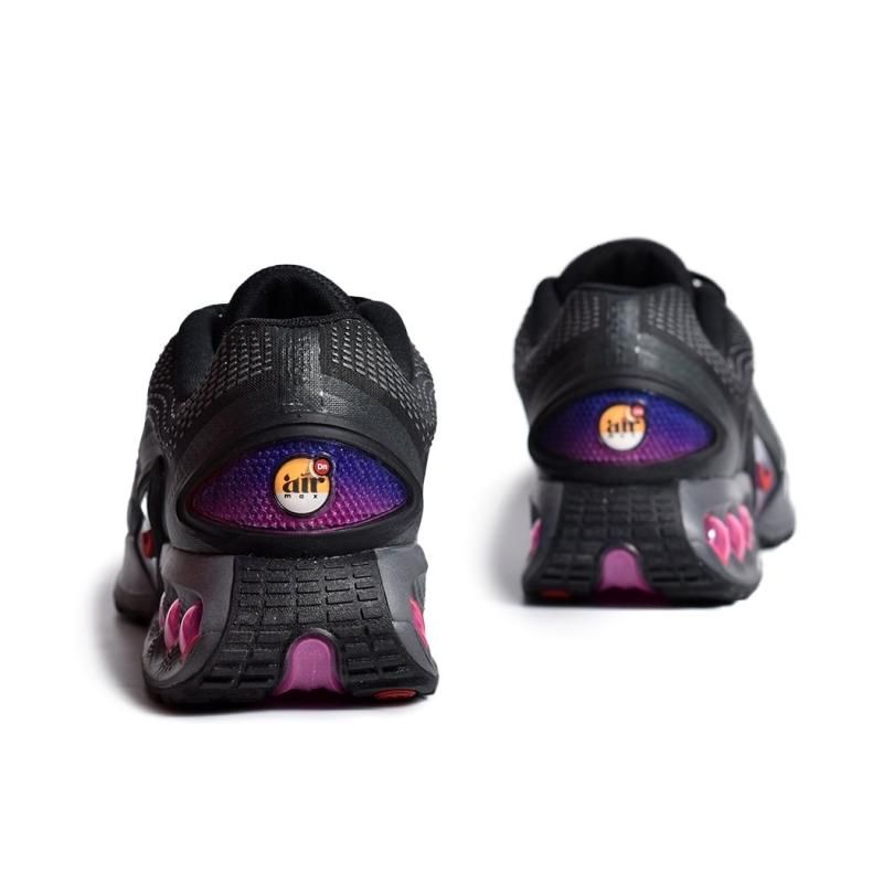 Nike AIR MAX DNスニーカー パープル/ブラック NIKE AIR MAX DN 