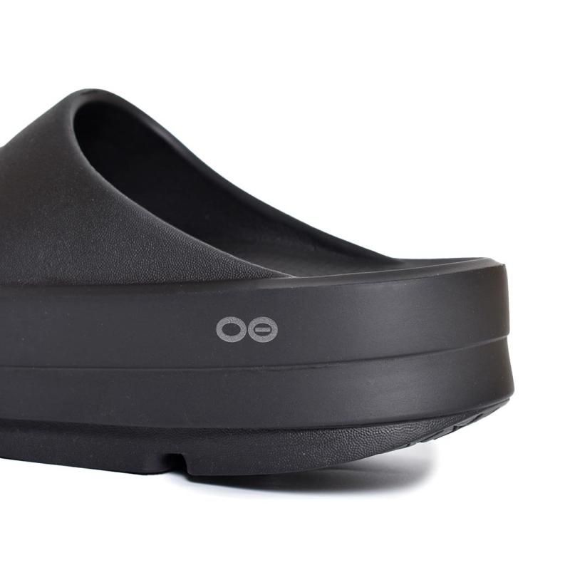 OOFOS OOmega OOahh BLACK ウーフォス ウーメガ ウーアー