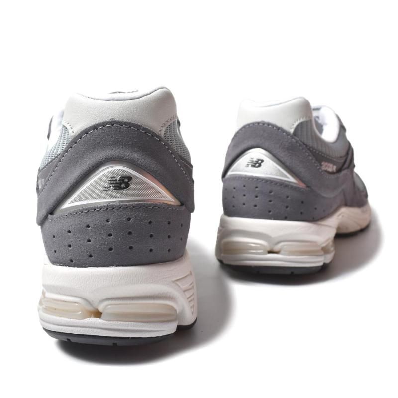 NEW BALANCE M2002RFB NEW BALANCE M2002RFB