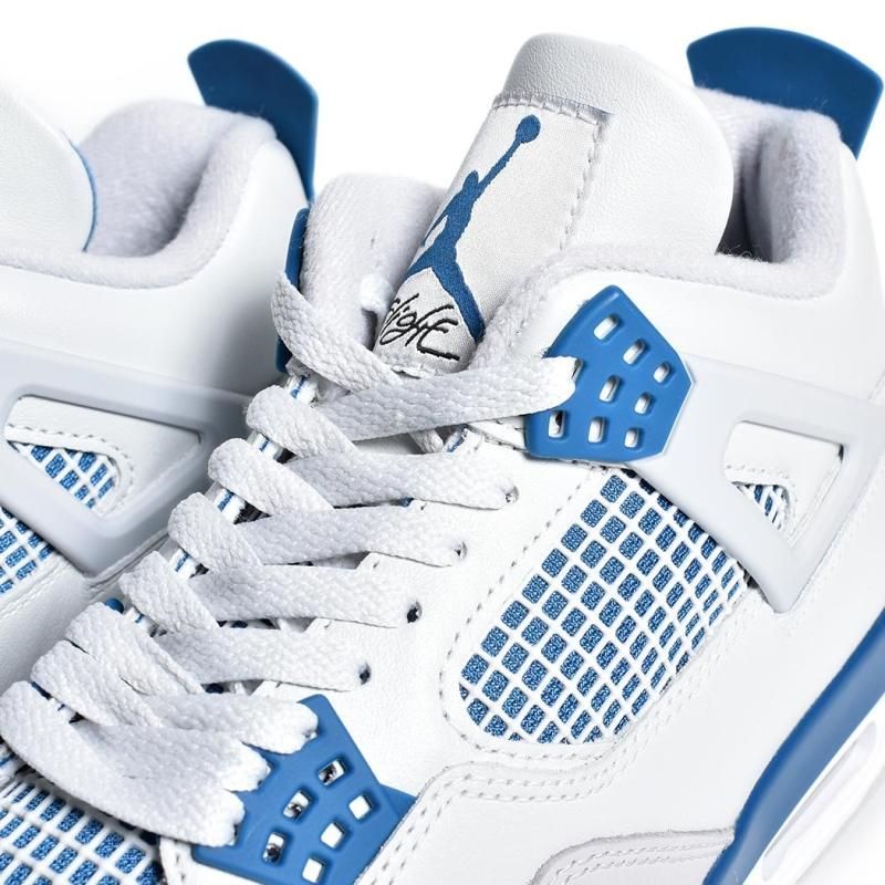 NIKE AIR JORDAN 4 RETRO 