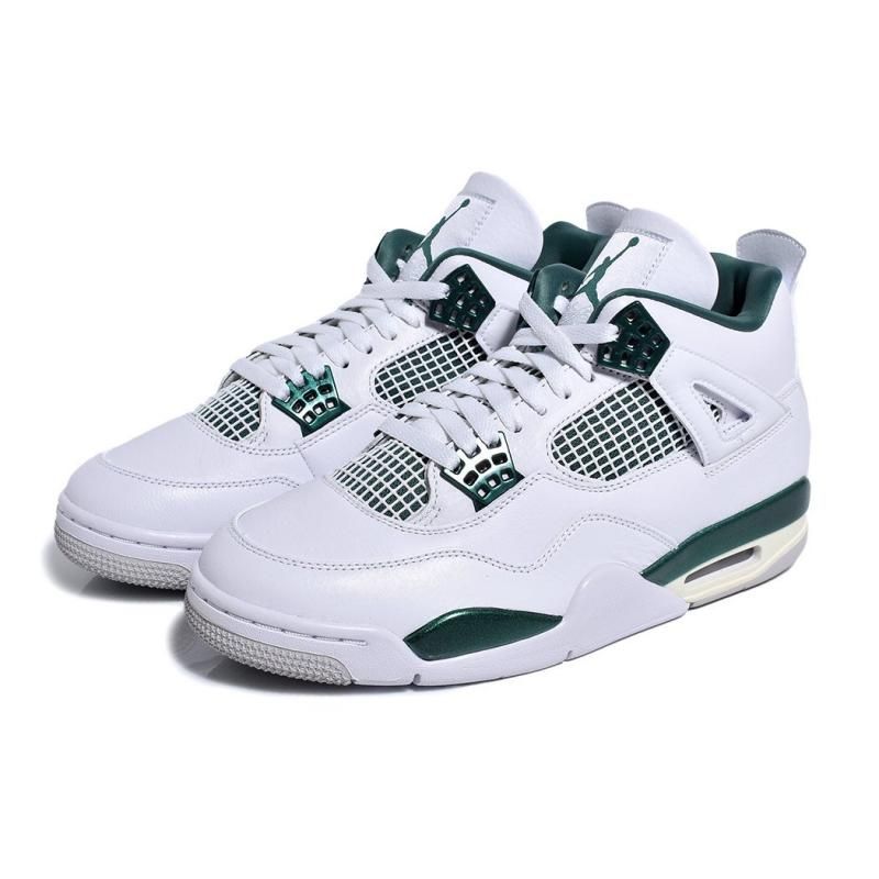 NIKE AIR JORDAN 4 RETRO 