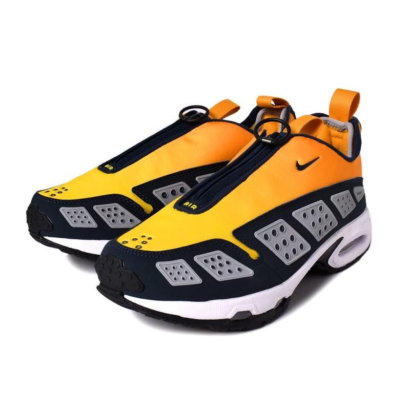 NIKE WMNS AIR MAX SNDR 