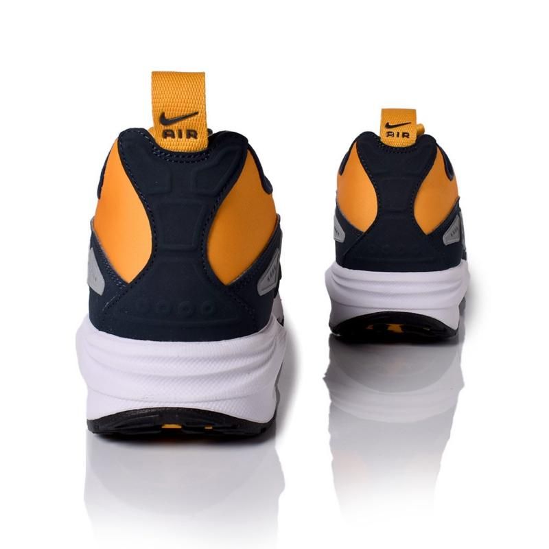 NIKE WMNS AIR MAX SNDR 