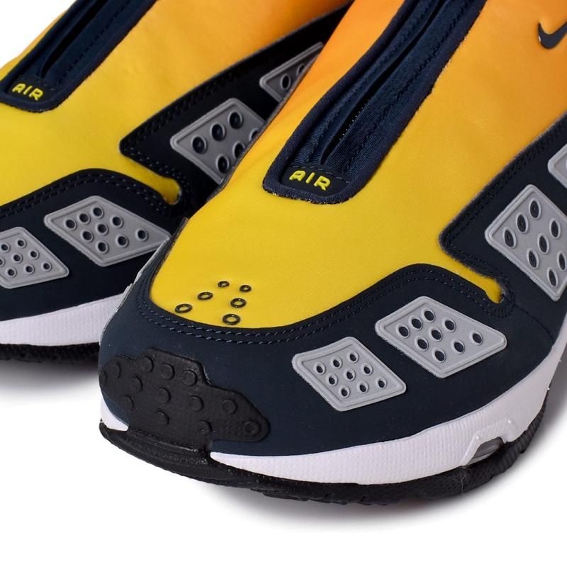 NIKE WMNS AIR MAX SNDR 