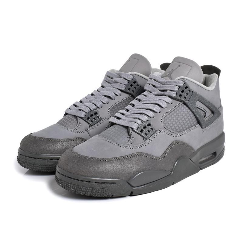 NIKE AIR JORDAN 4 RETRO SE 