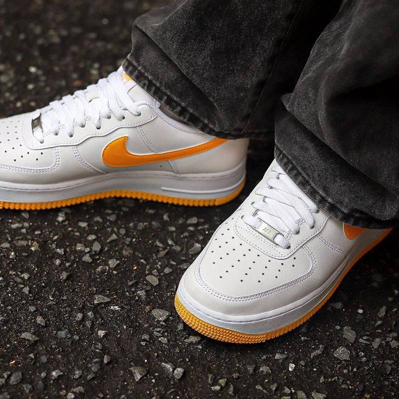 NIKE AIR FORCE 1 '07 