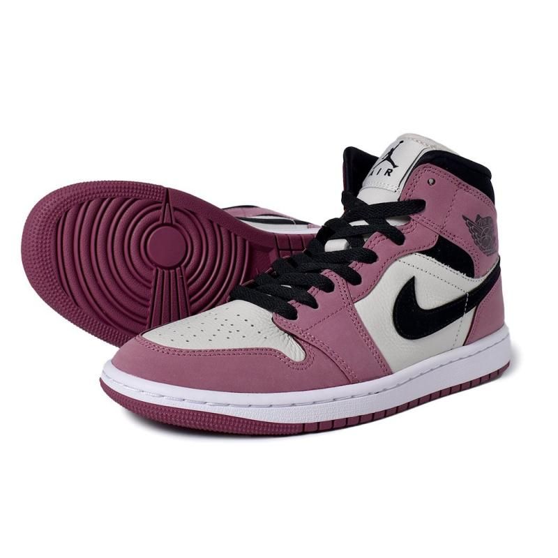 NIKE WMNS AIR JORDAN 1 MID SE NIKE WMNS AIR JORDAN 1 MID SE