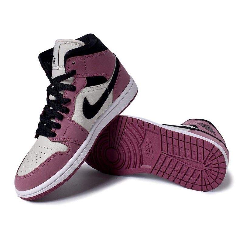 NIKE WMNS AIR JORDAN 1 MID SE 