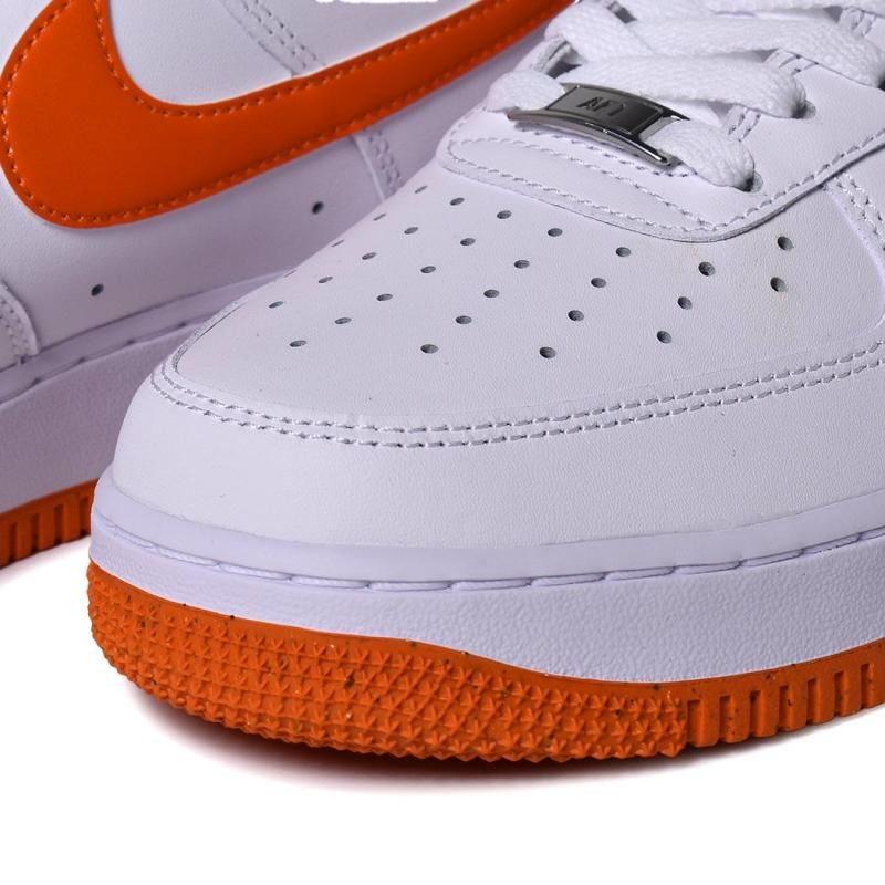 NIKE AIR FORCE 1 '07 