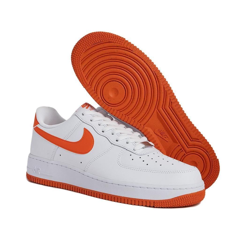 NIKE AIR FORCE 1 '07 