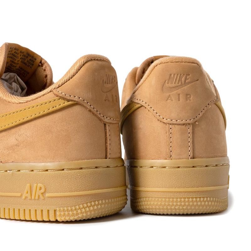 NIKE WMNS AIR FORCE 1 '07 WB 